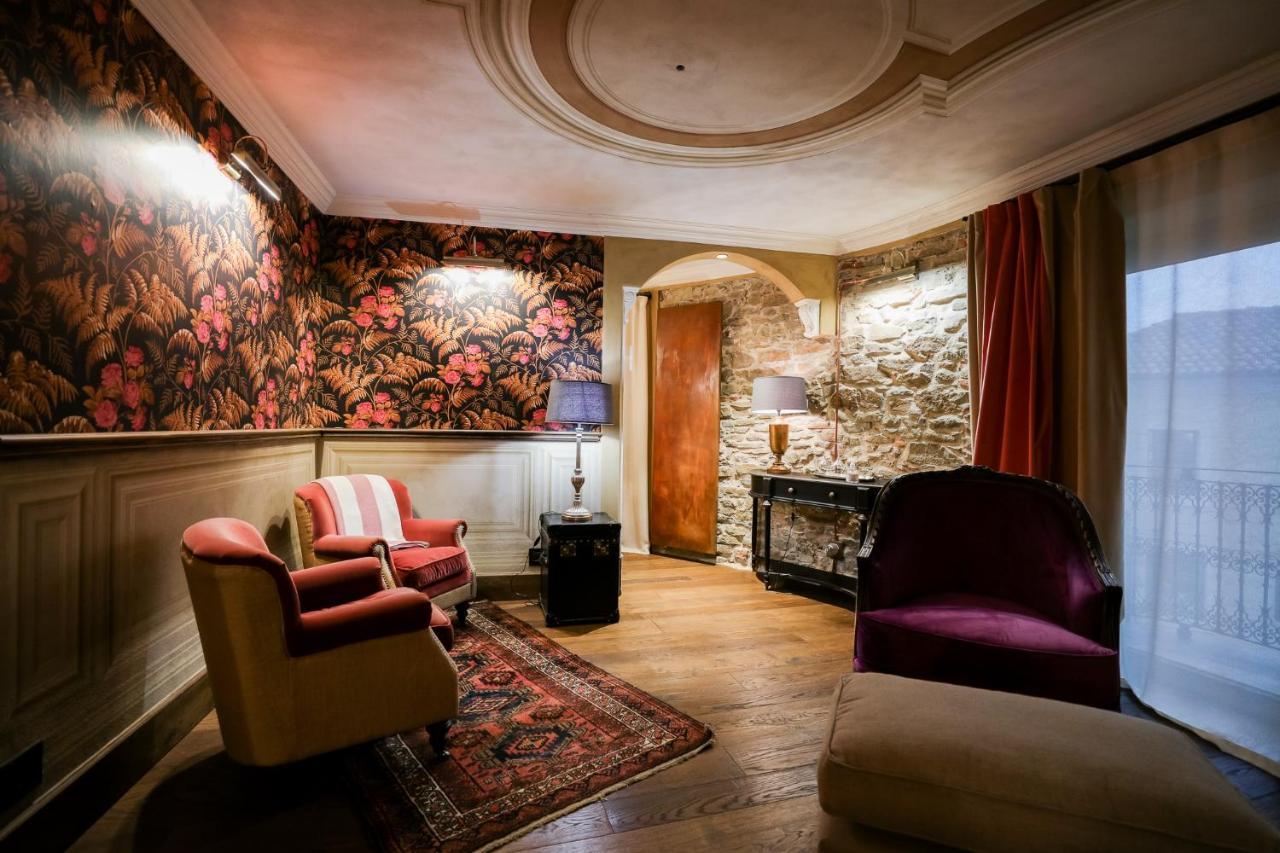 La Piazzetta Degli Artisti - Boutique B&B Bossolasco Exterior foto