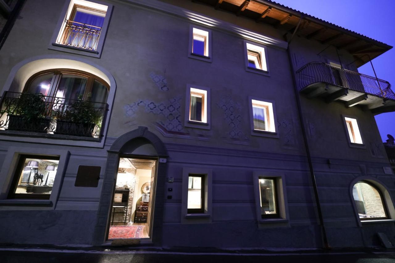 La Piazzetta Degli Artisti - Boutique B&B Bossolasco Exterior foto